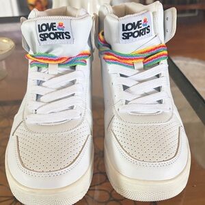 Women’s high top gym shoes